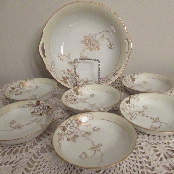 Vintage M NORITAKE China Nippon Hand Painted Gold bowl & dessert plates